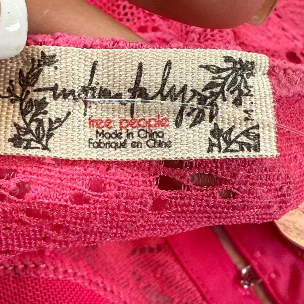 FREE PEOPLE Intimately Lace Night Rhythm Thong Bodysuit Raspberry Sorbet Medium